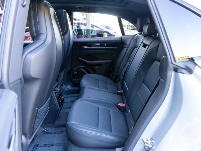 2025 Porsche Macan Macan Electric