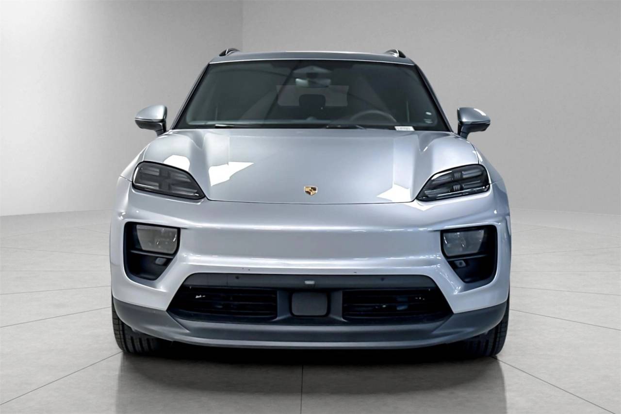 2025 Porsche Macan Macan Electric