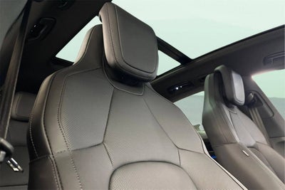 2025 Porsche Macan Macan Electric