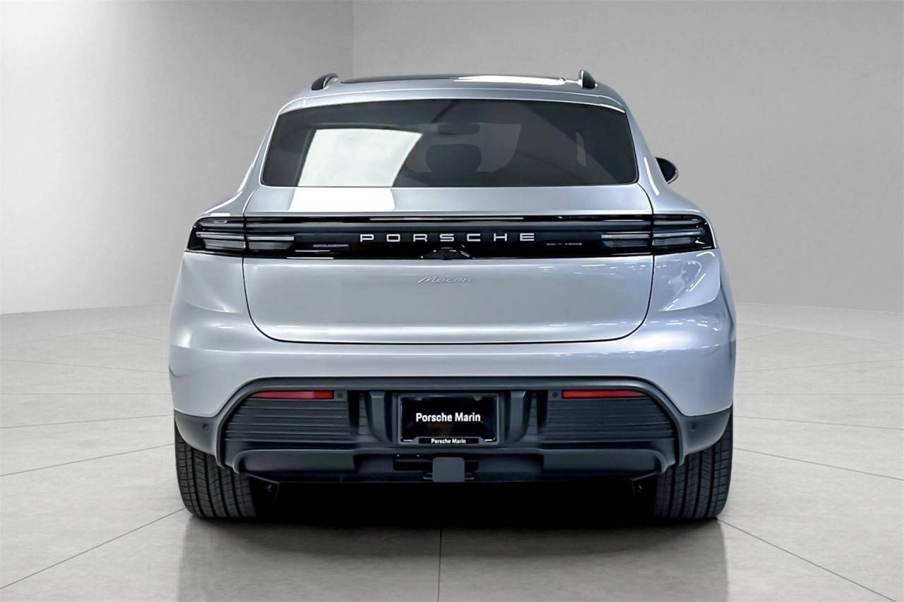 2025 Porsche Macan Macan Electric