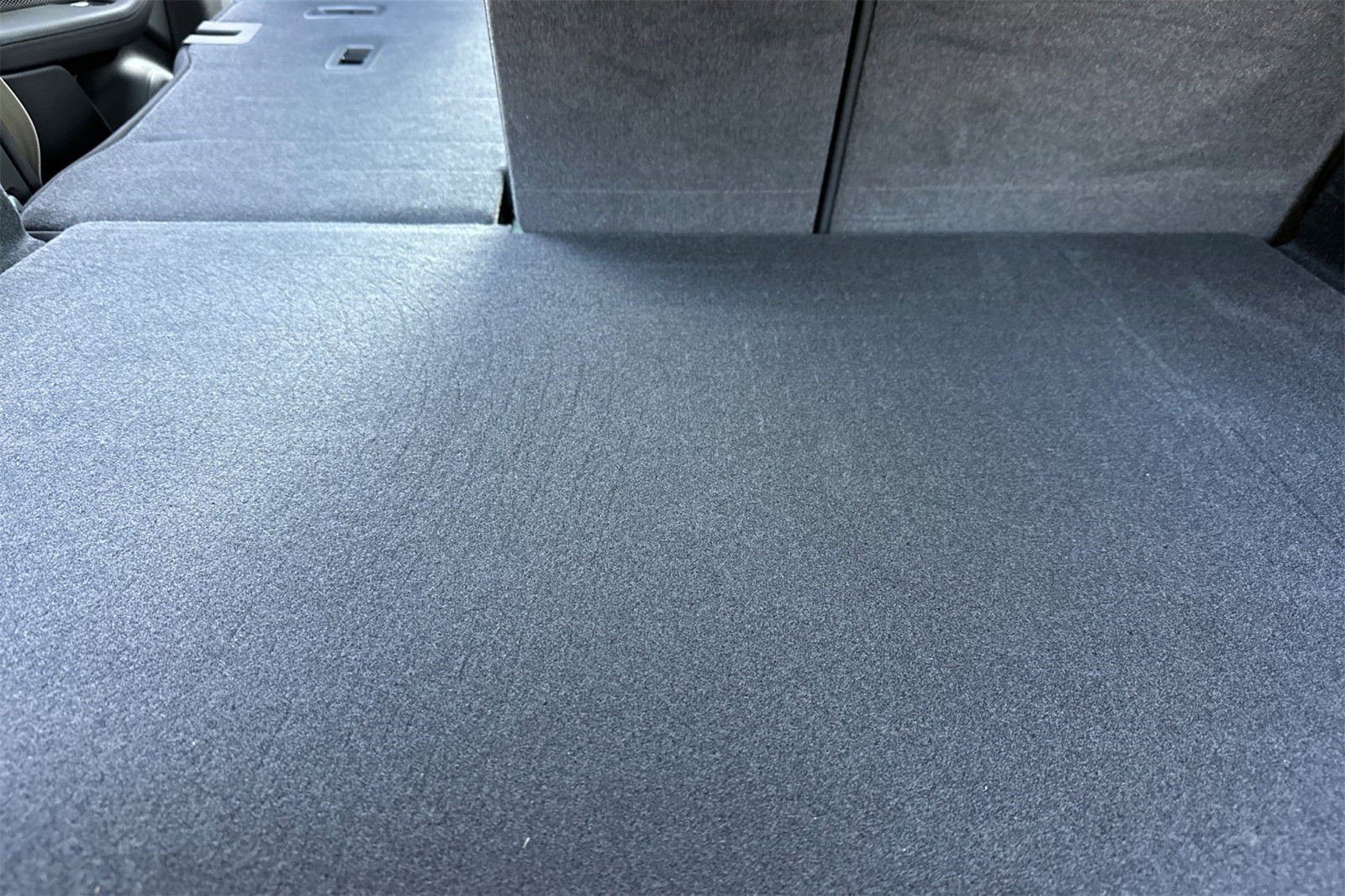 2025 Porsche Macan Electric Base