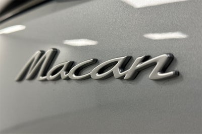 2025 Porsche Macan Electric Base