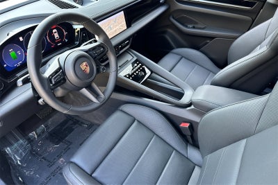 2025 Porsche Macan Electric Base