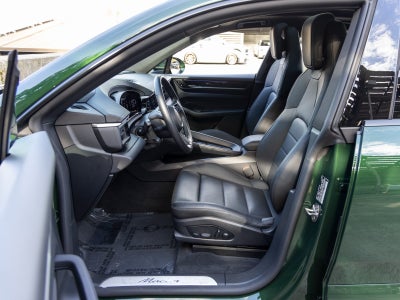 2025 Porsche Macan Macan Electric