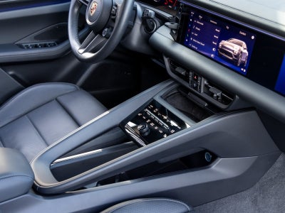 2025 Porsche Macan Macan Electric