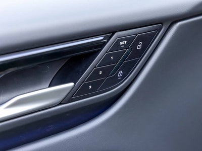 2025 Porsche Macan Macan Electric