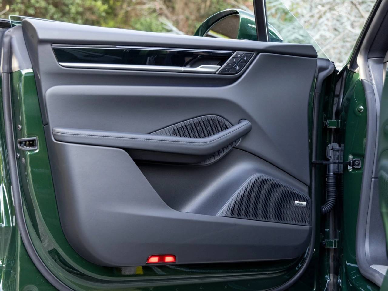 2025 Porsche Macan Macan Electric