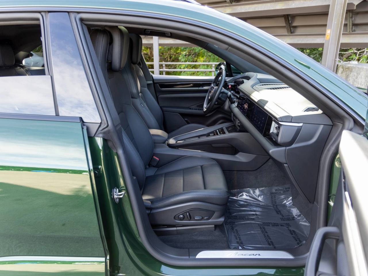 2025 Porsche Macan Macan Electric