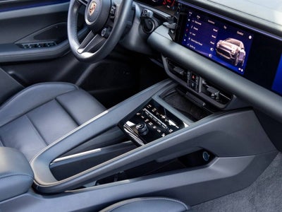 2025 Porsche Macan Macan Electric