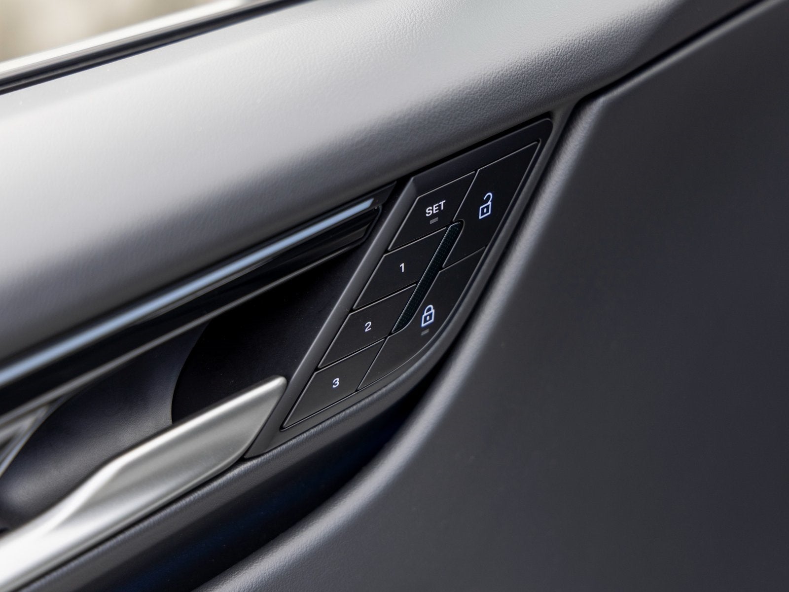 2025 Porsche Macan Macan Electric