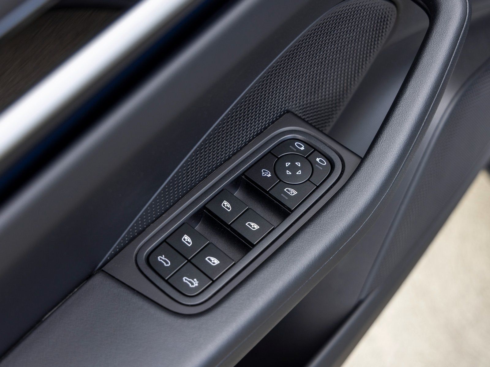 2025 Porsche Macan Macan Electric