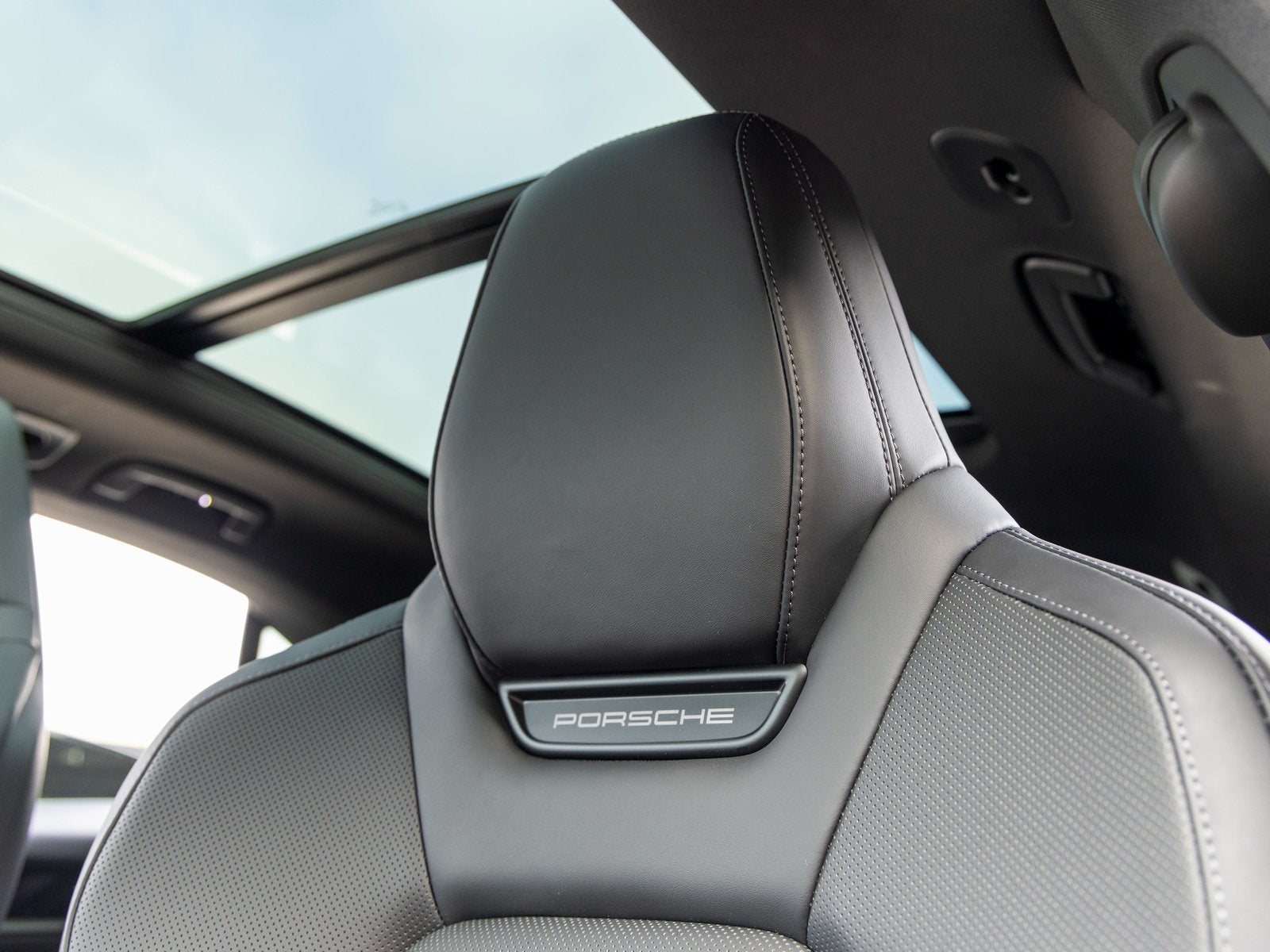 2025 Porsche Macan Macan Electric