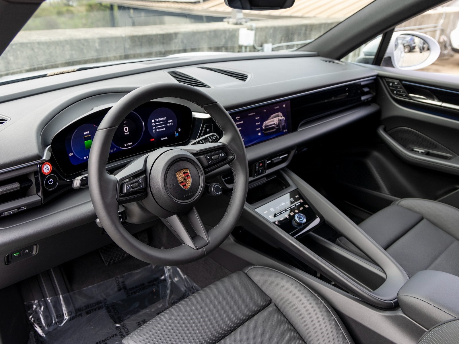 2025 Porsche Macan Macan Electric