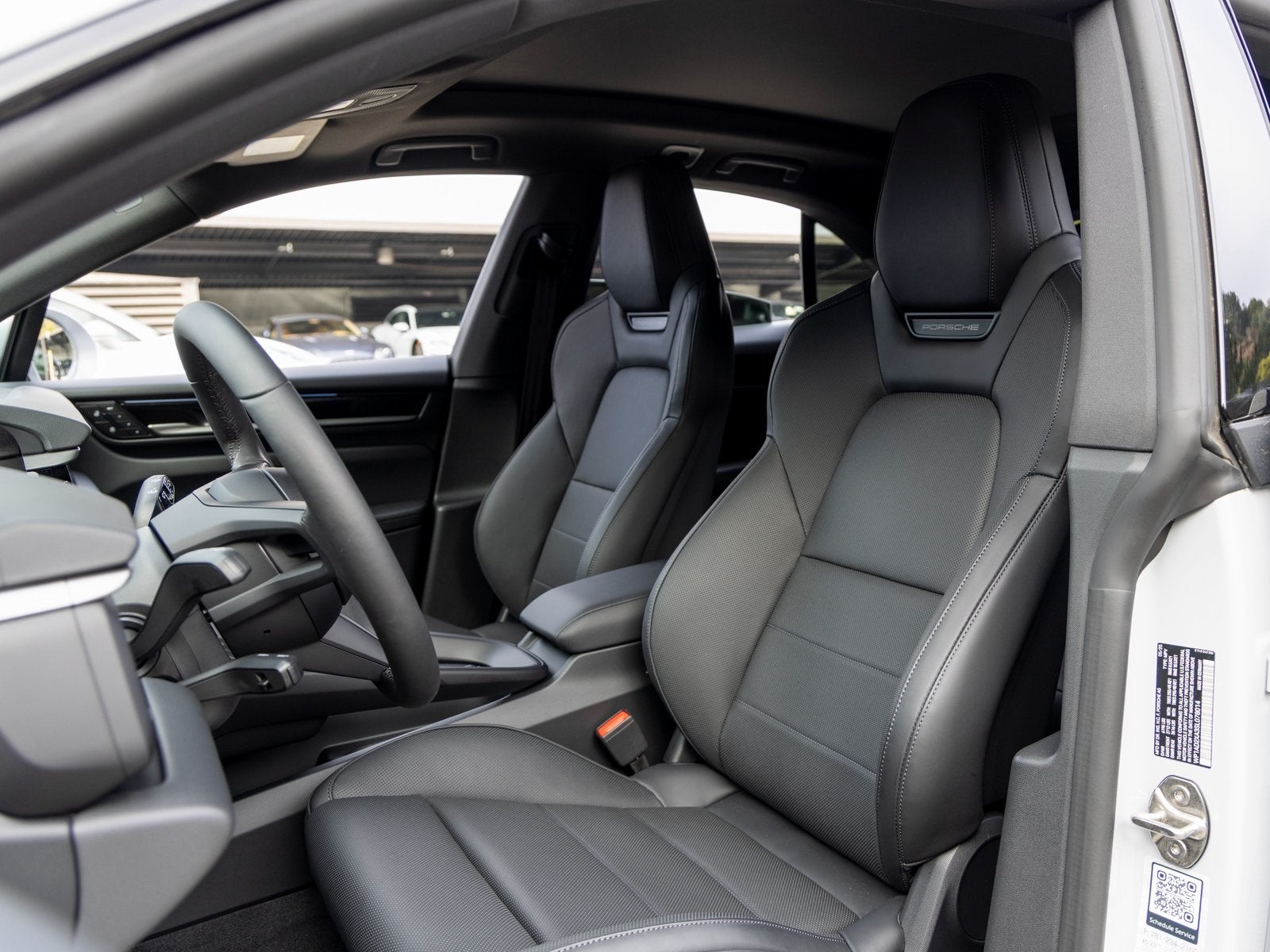 2025 Porsche Macan Macan Electric