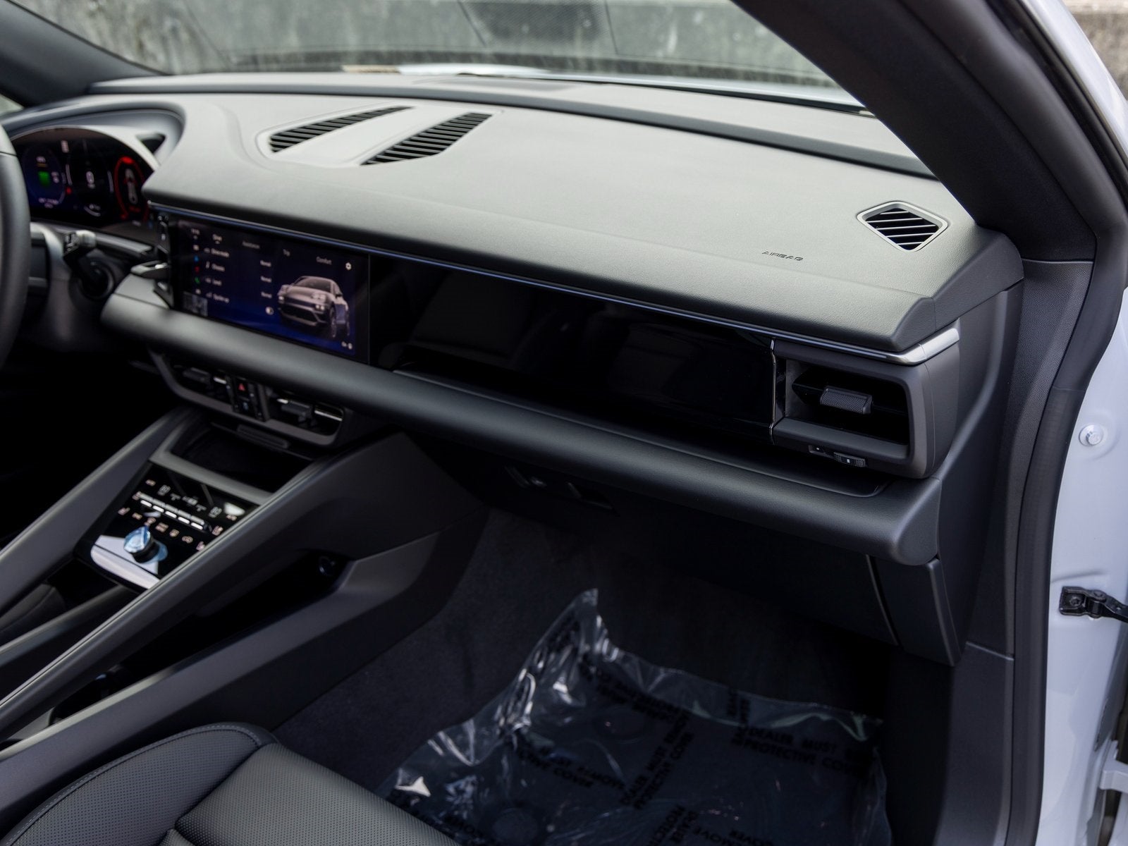 2025 Porsche Macan Macan Electric