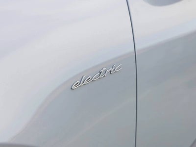 2025 Porsche Macan Macan Electric