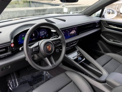 2025 Porsche Macan Macan Electric
