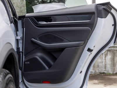 2025 Porsche Macan Macan Electric