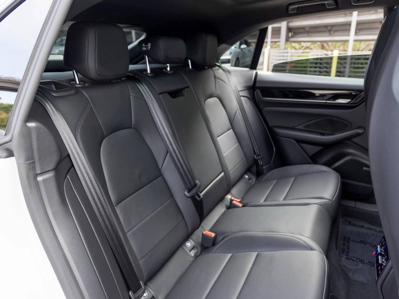 2025 Porsche Macan Macan Electric