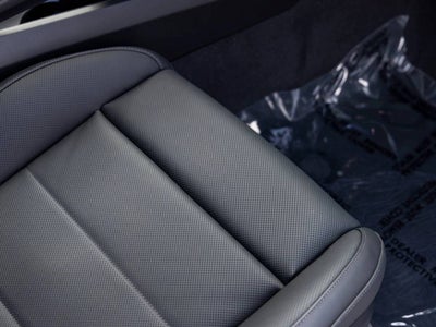 2025 Porsche Macan Macan Electric