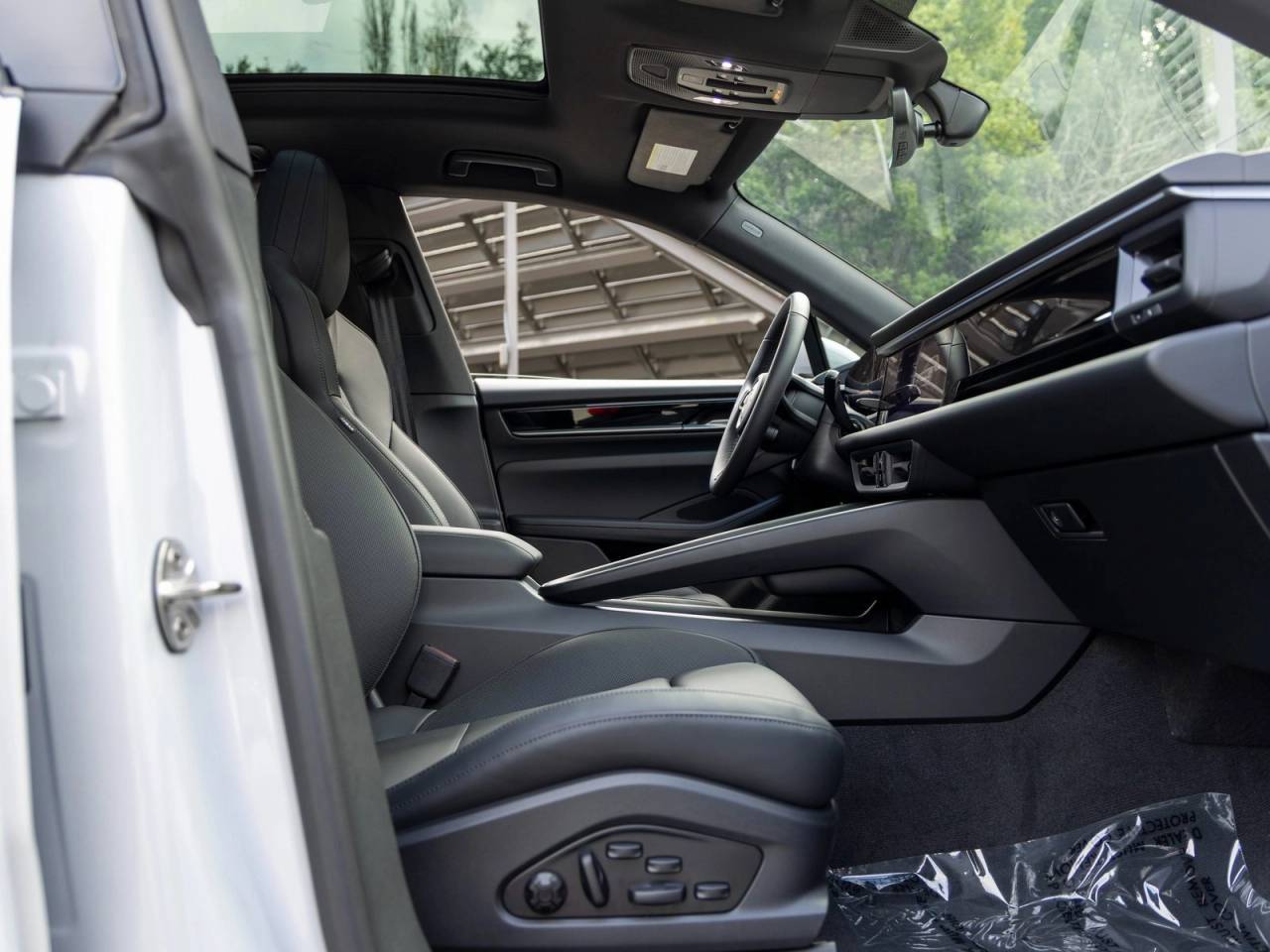 2025 Porsche Macan Macan Electric