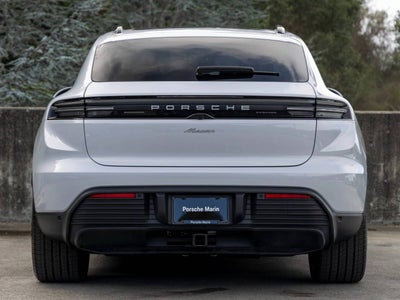2025 Porsche Macan Macan Electric