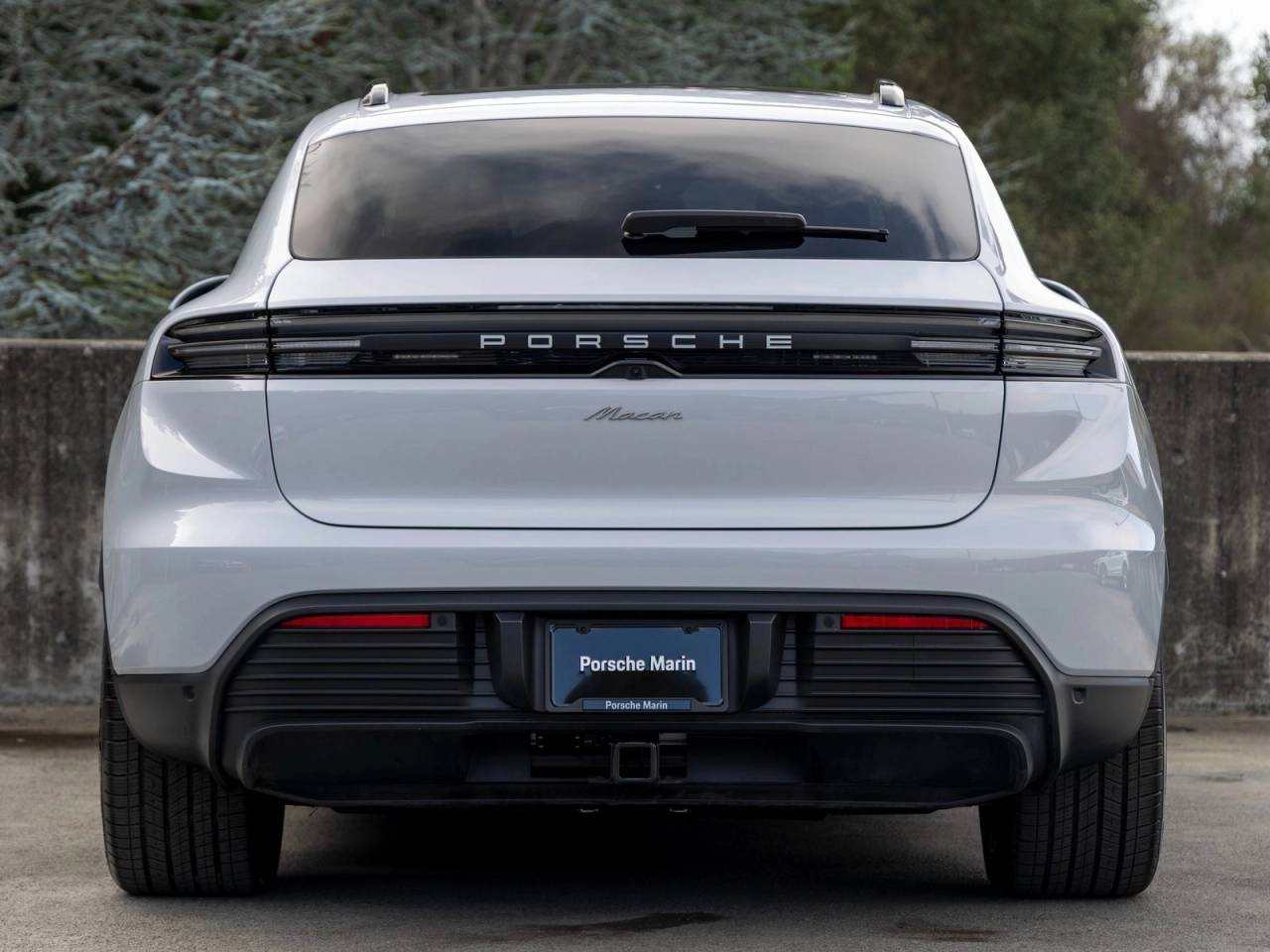 2025 Porsche Macan Macan Electric