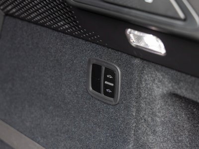 2025 Porsche Macan Macan Electric