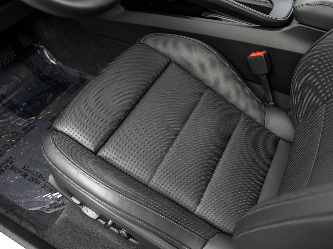 2025 Porsche Macan Macan Electric