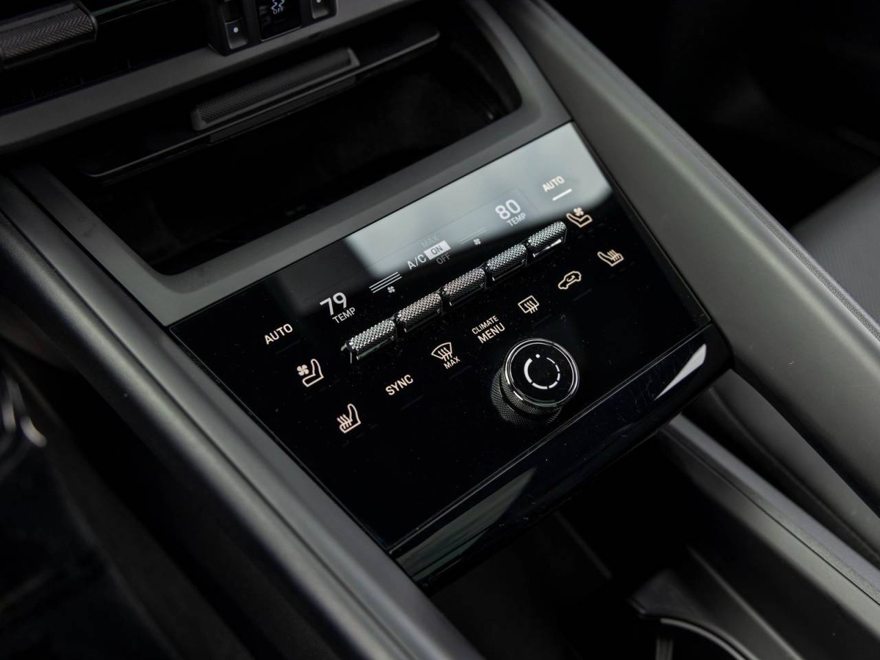 2025 Porsche Macan Macan Electric