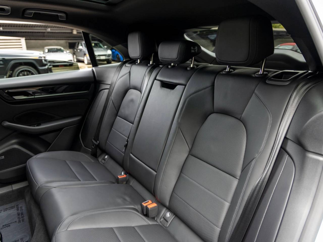 2025 Porsche Macan Macan Electric