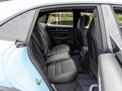 2025 Porsche Macan Macan Electric