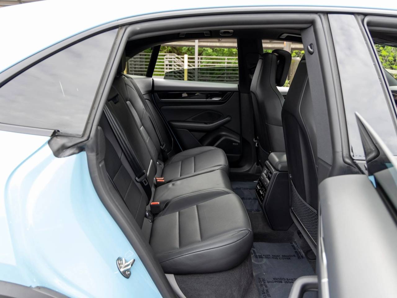 2025 Porsche Macan Macan Electric