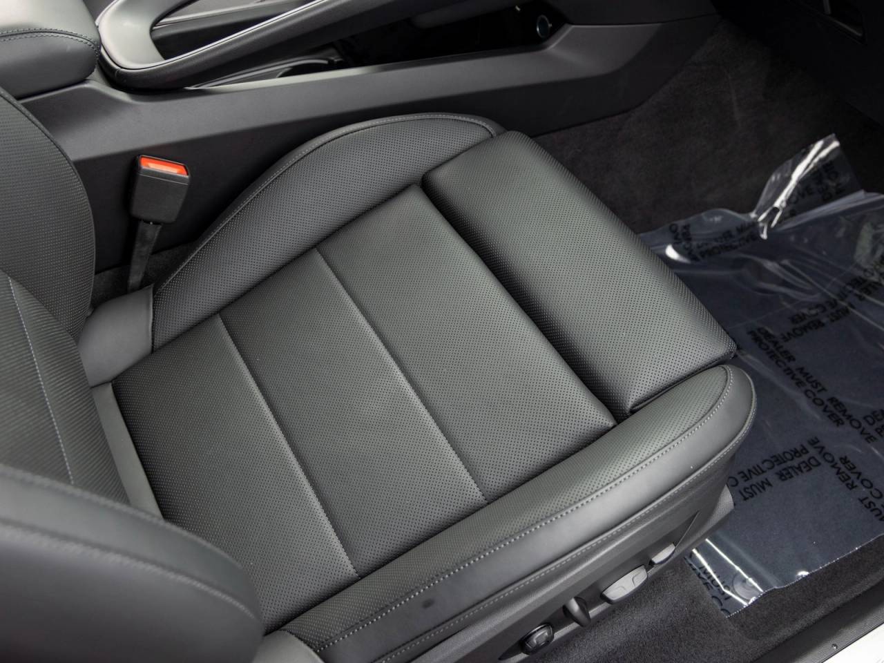 2025 Porsche Macan Macan Electric