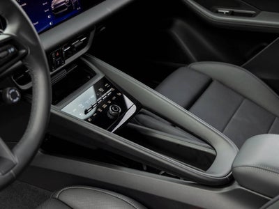 2025 Porsche Macan Macan Electric