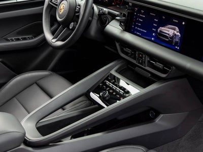 2025 Porsche Macan Macan Electric