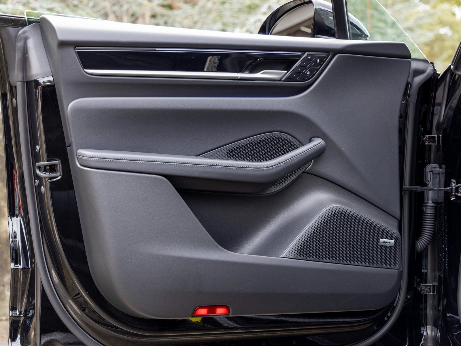 2025 Porsche Macan Macan Electric