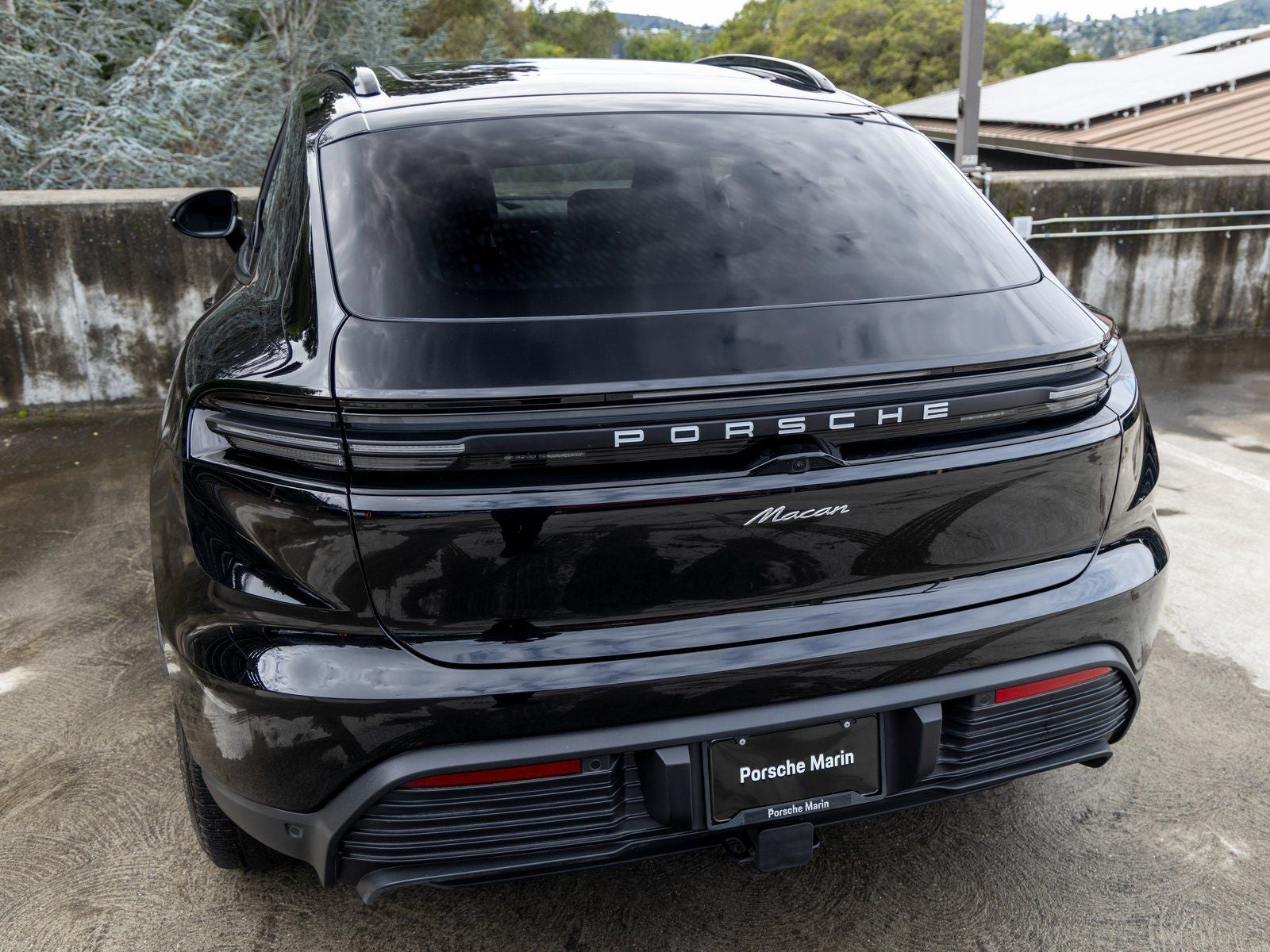 2025 Porsche Macan Macan Electric