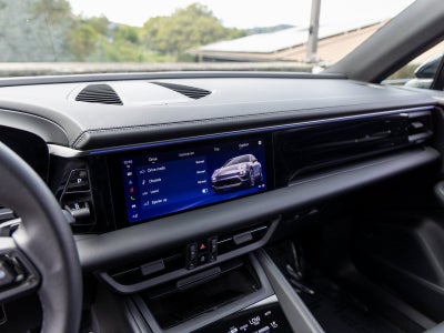 2025 Porsche Macan Macan Electric