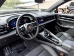 2025 Porsche Macan Macan Electric