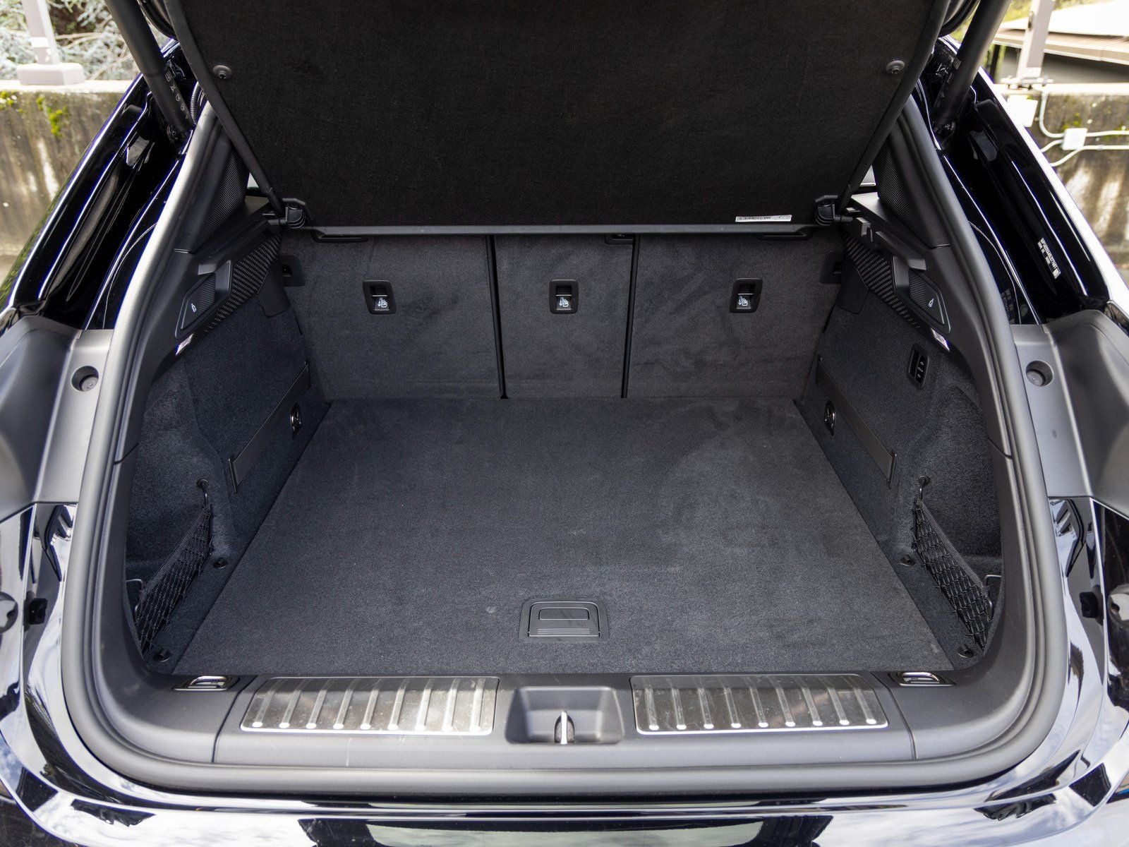 2025 Porsche Macan Macan Electric