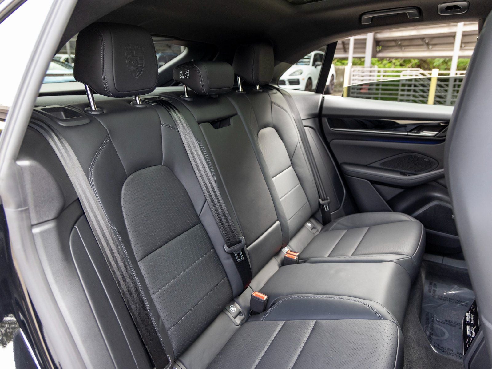 2025 Porsche Macan Macan Electric