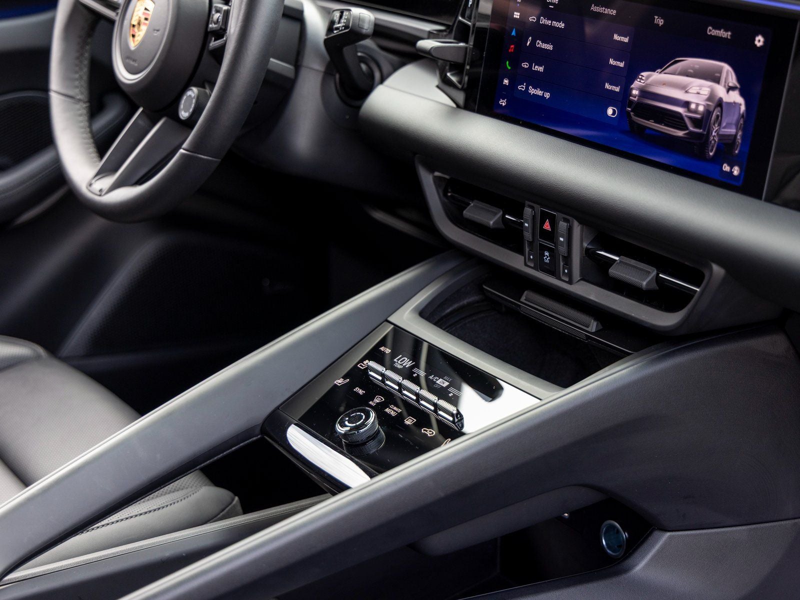 2025 Porsche Macan Macan Electric