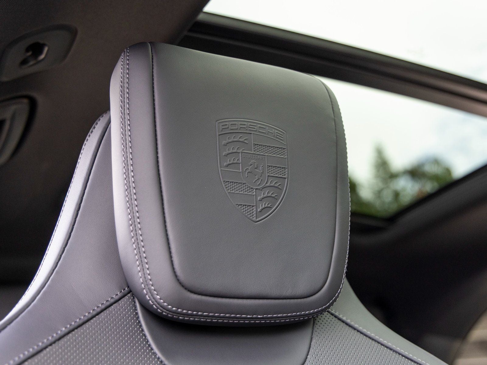 2025 Porsche Macan Macan Electric