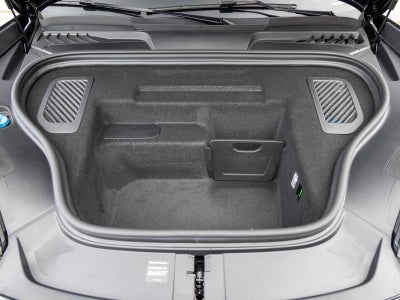 2025 Porsche Macan Macan Electric