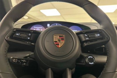 2025 Porsche Macan Macan Electric