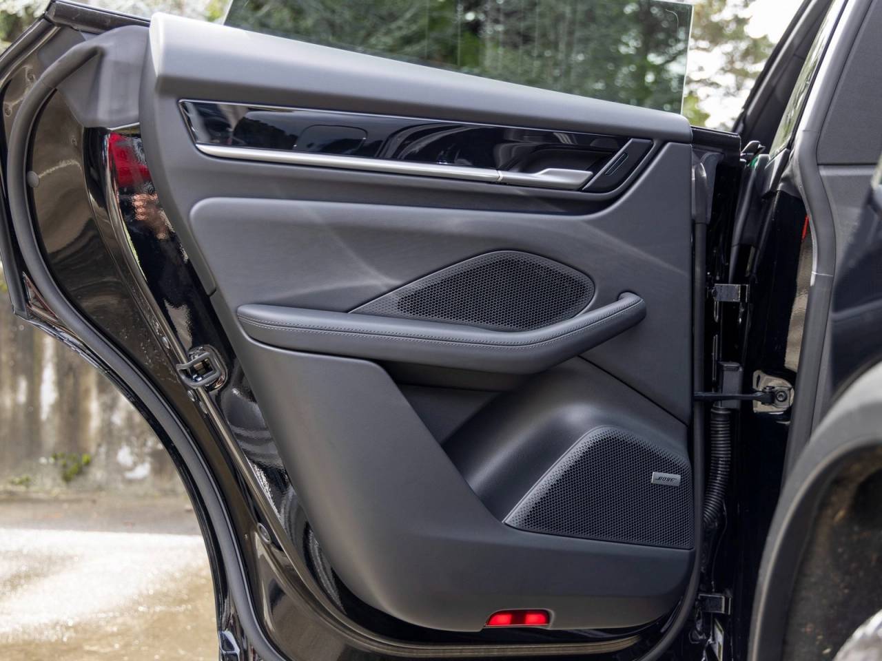 2025 Porsche Macan Macan Electric