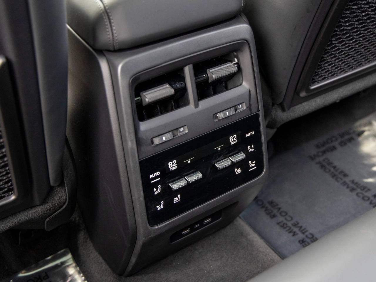 2025 Porsche Macan Macan Electric