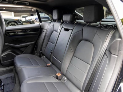 2025 Porsche Macan Macan Electric