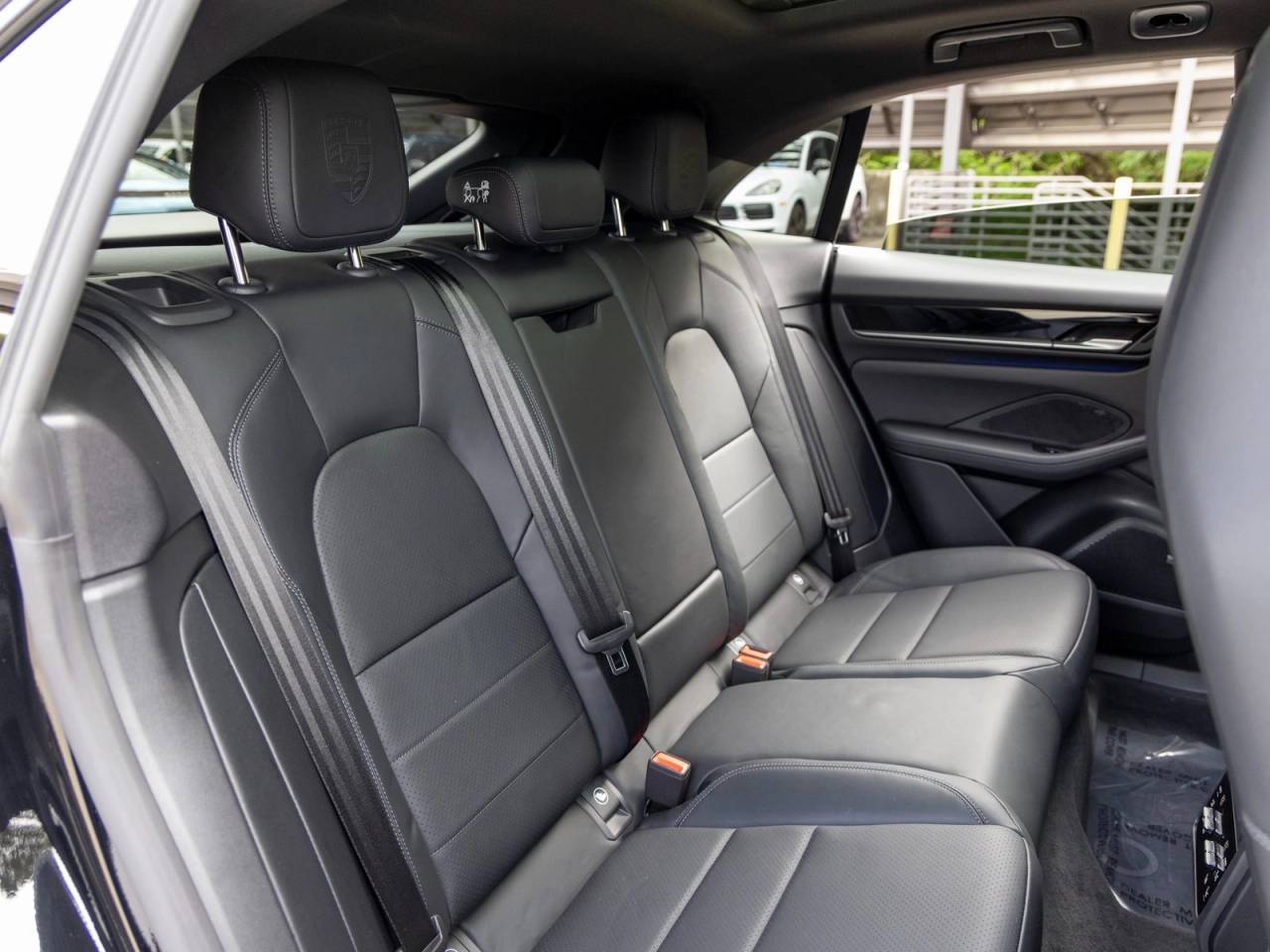 2025 Porsche Macan Macan Electric